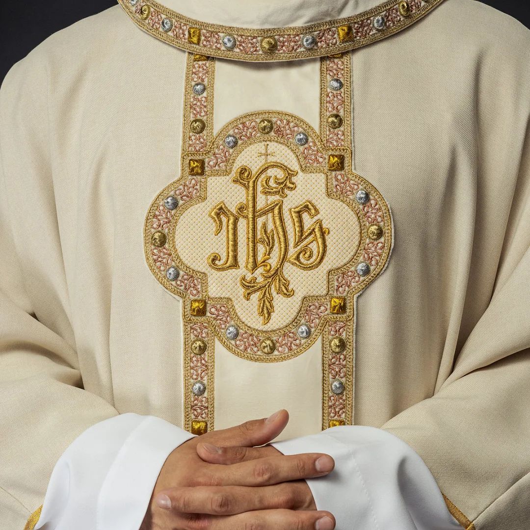 Jak Szaty Liturgiczne Inspirowały Artystów?